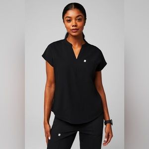 Fabletics Scrub Set